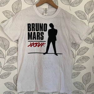 Bruno Mars 24K Magic World Tour T-shirt, Size S